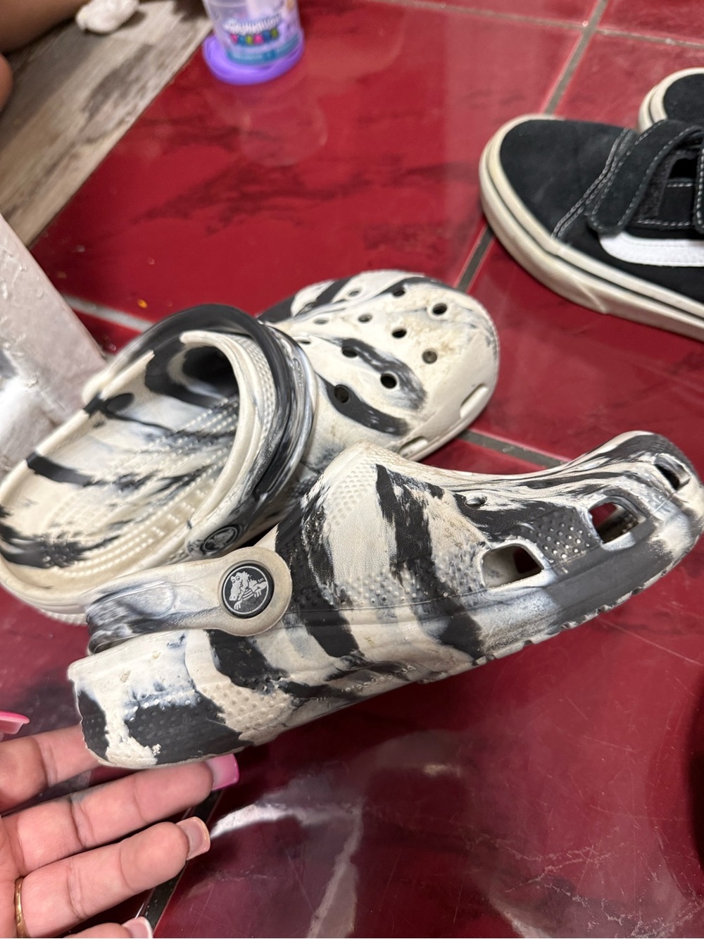 CROCS Kids Black & White Swirl Comfort Clogs
